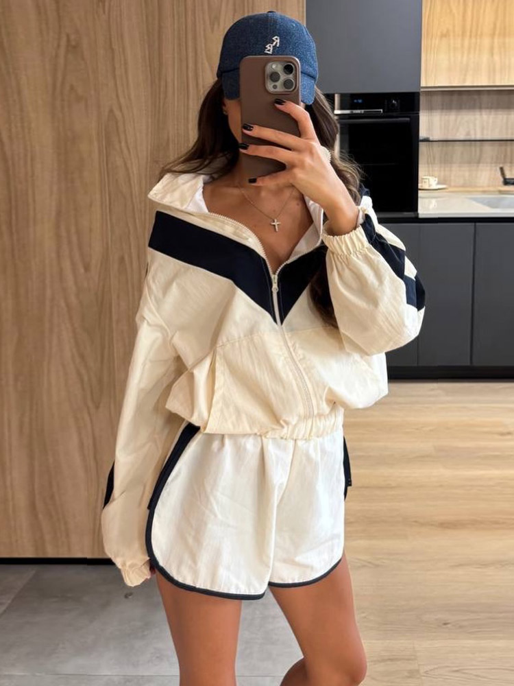 Contrast Shorts Tweedelige Set - Home Office For Two recensie en prijs